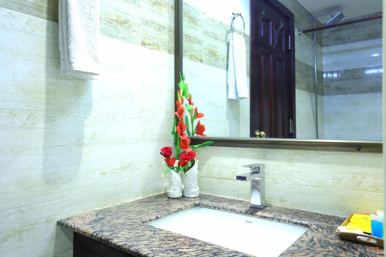 Rachna Hotel Gujranwala 外观 照片