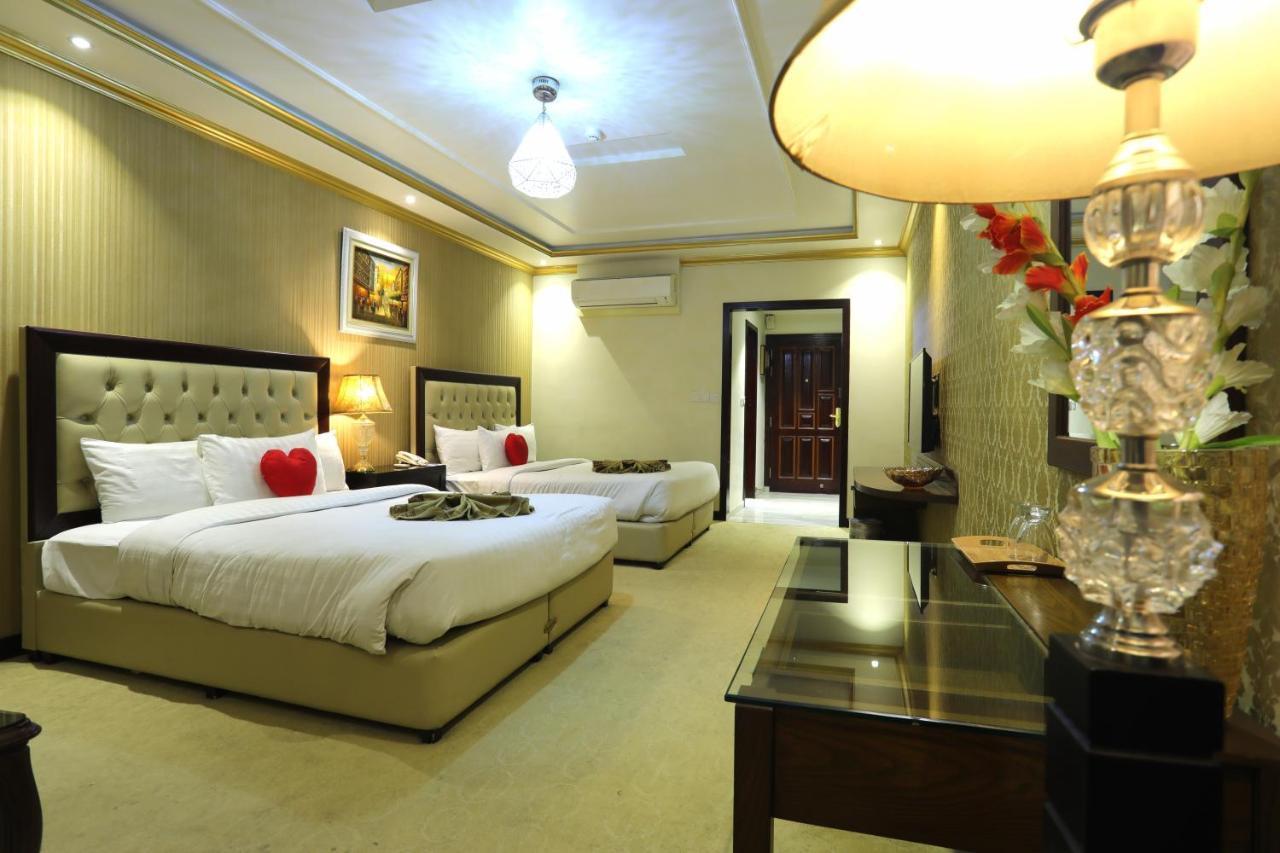 Rachna Hotel Gujranwala 外观 照片
